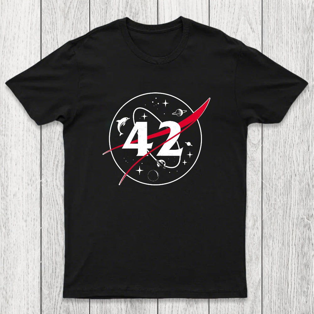 42 Life Universe Everything Chicluma T-Shirt