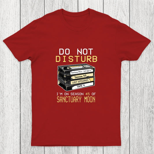 DO NOT DISTURB Chicluma T-Shirt