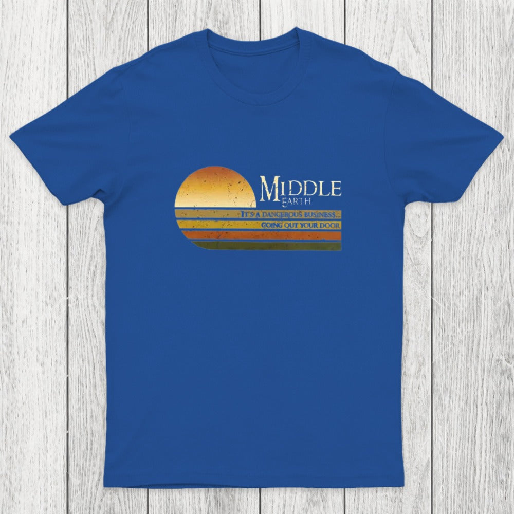Retro Middle Earth Chicluma T-Shirt
