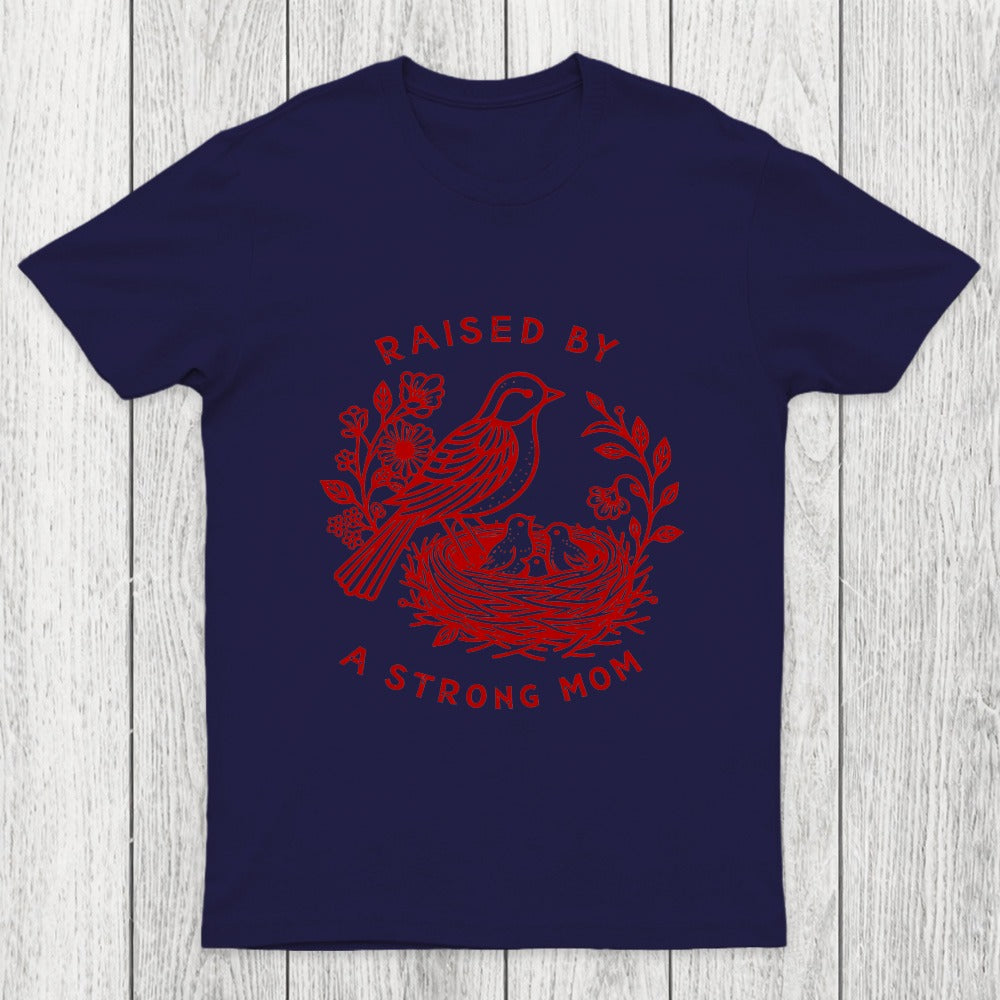 Mother Bird Guarding Her Nestlings Chicluma T-Shirt